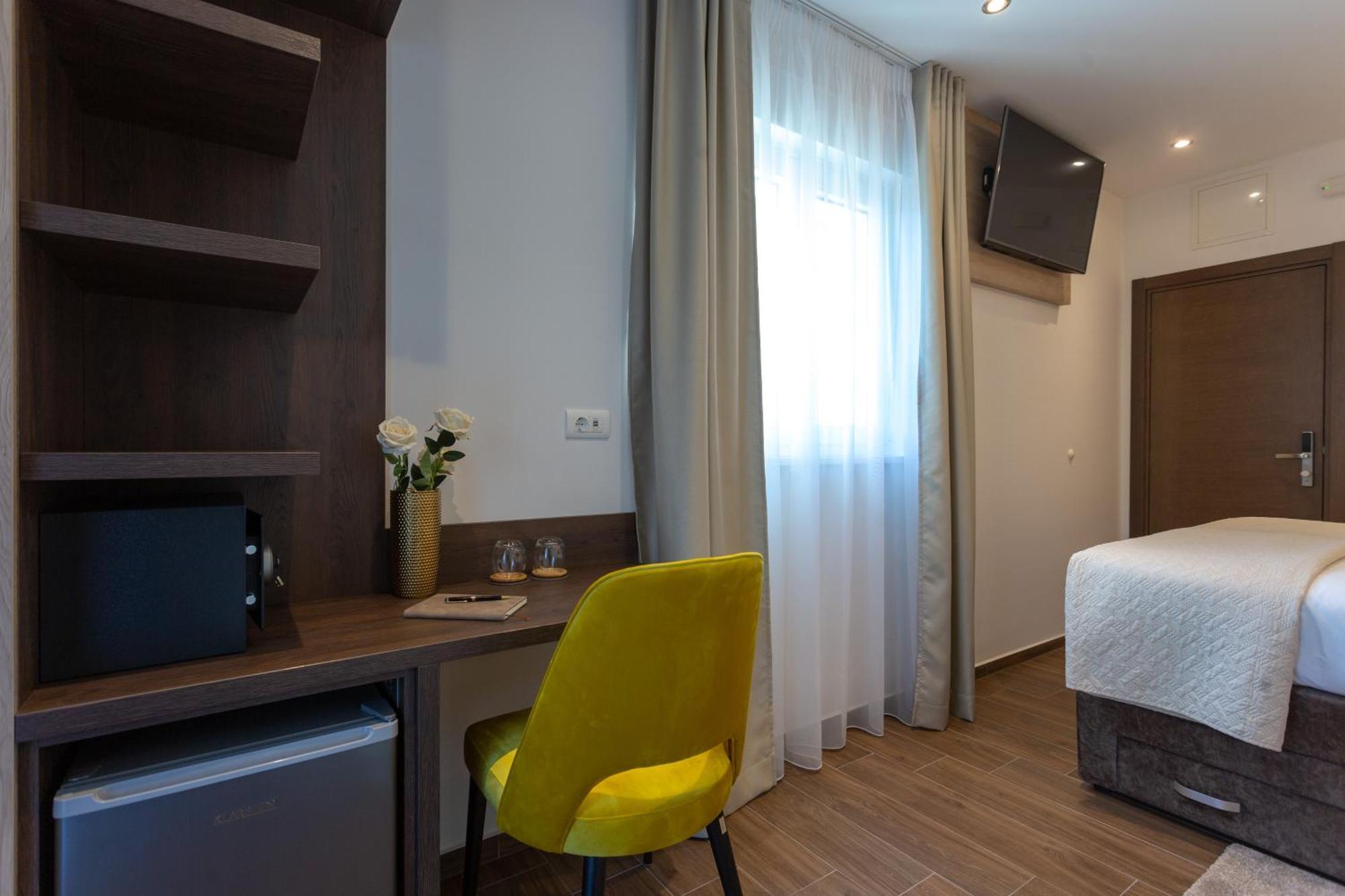Villa Fortis B&B Trogir Rum bild