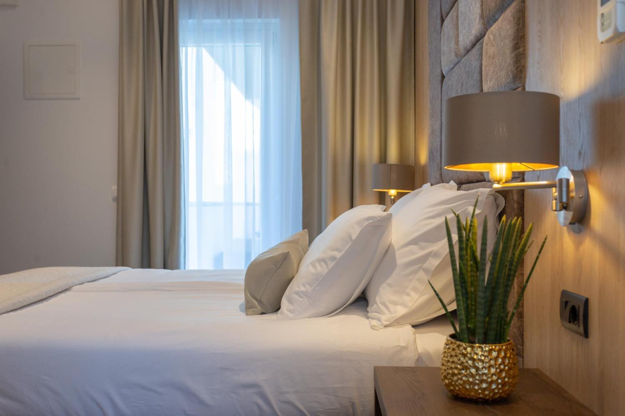 Villa Fortis B&B Trogir Rum bild